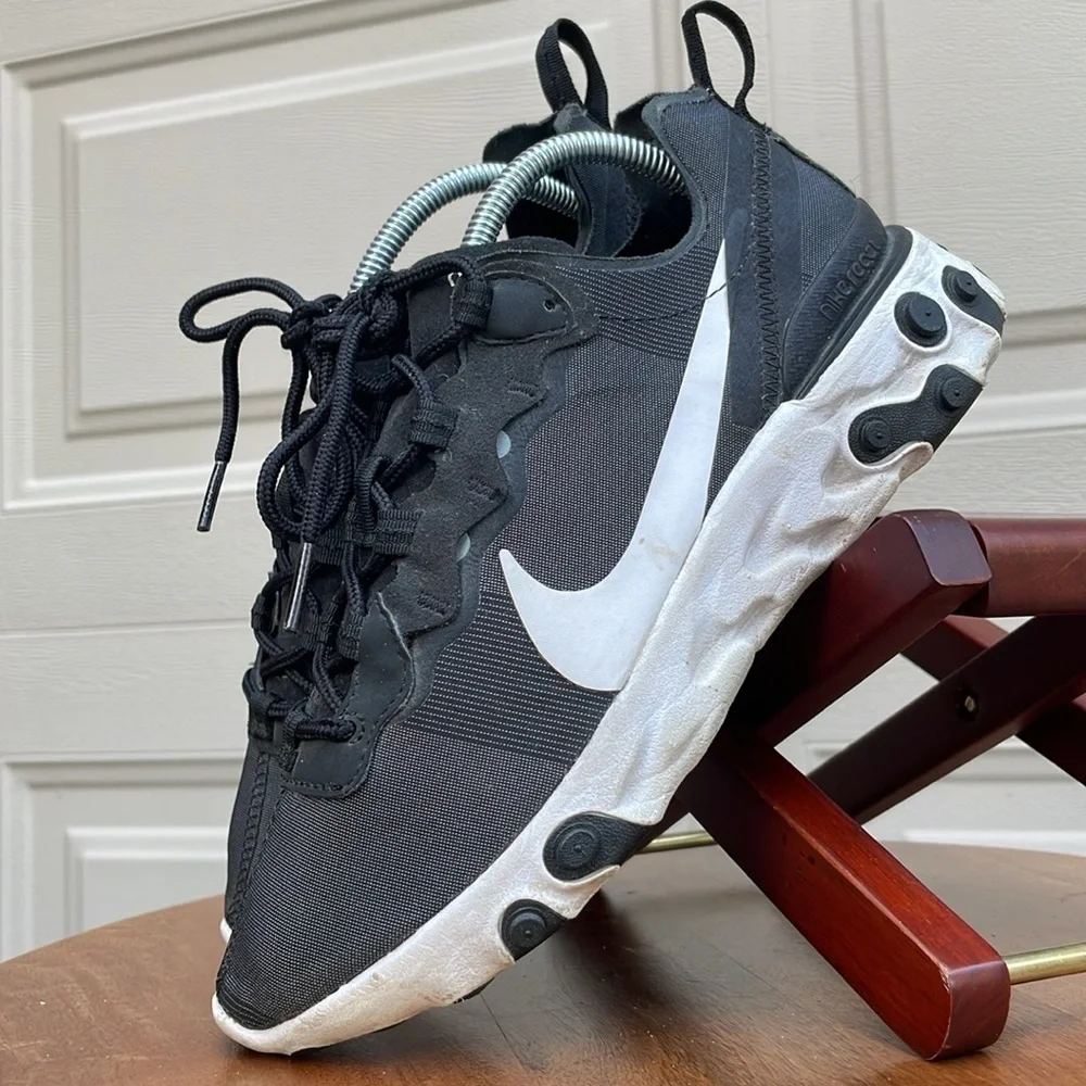 Nike Black & White Athletic Shoes - Picture 3 of 15